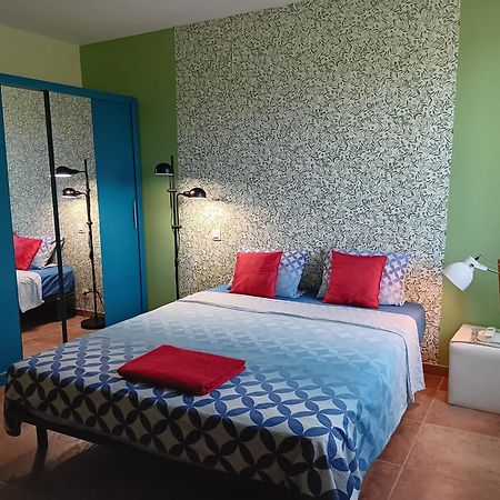 Chambre Cosy Nimes Exterior foto